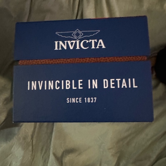 Nice Victor collectible watch and original box brand new never used Swiss made - Picture 14 of 15